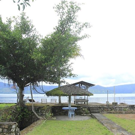 Sony Cottage Samosir Island Buitenkant foto