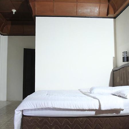 Sony Cottage Samosir Island Buitenkant foto