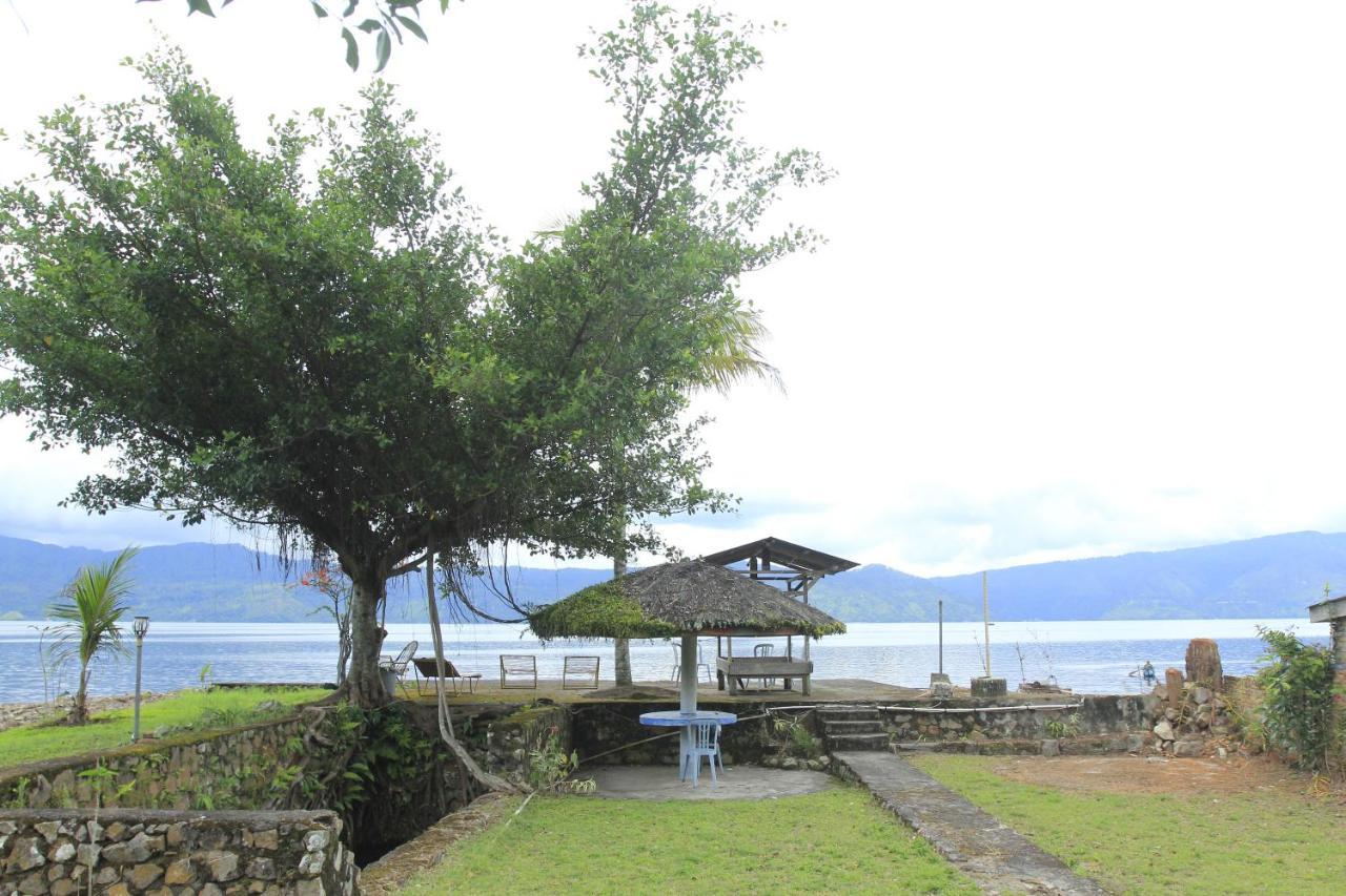 Sony Cottage Samosir Island Buitenkant foto