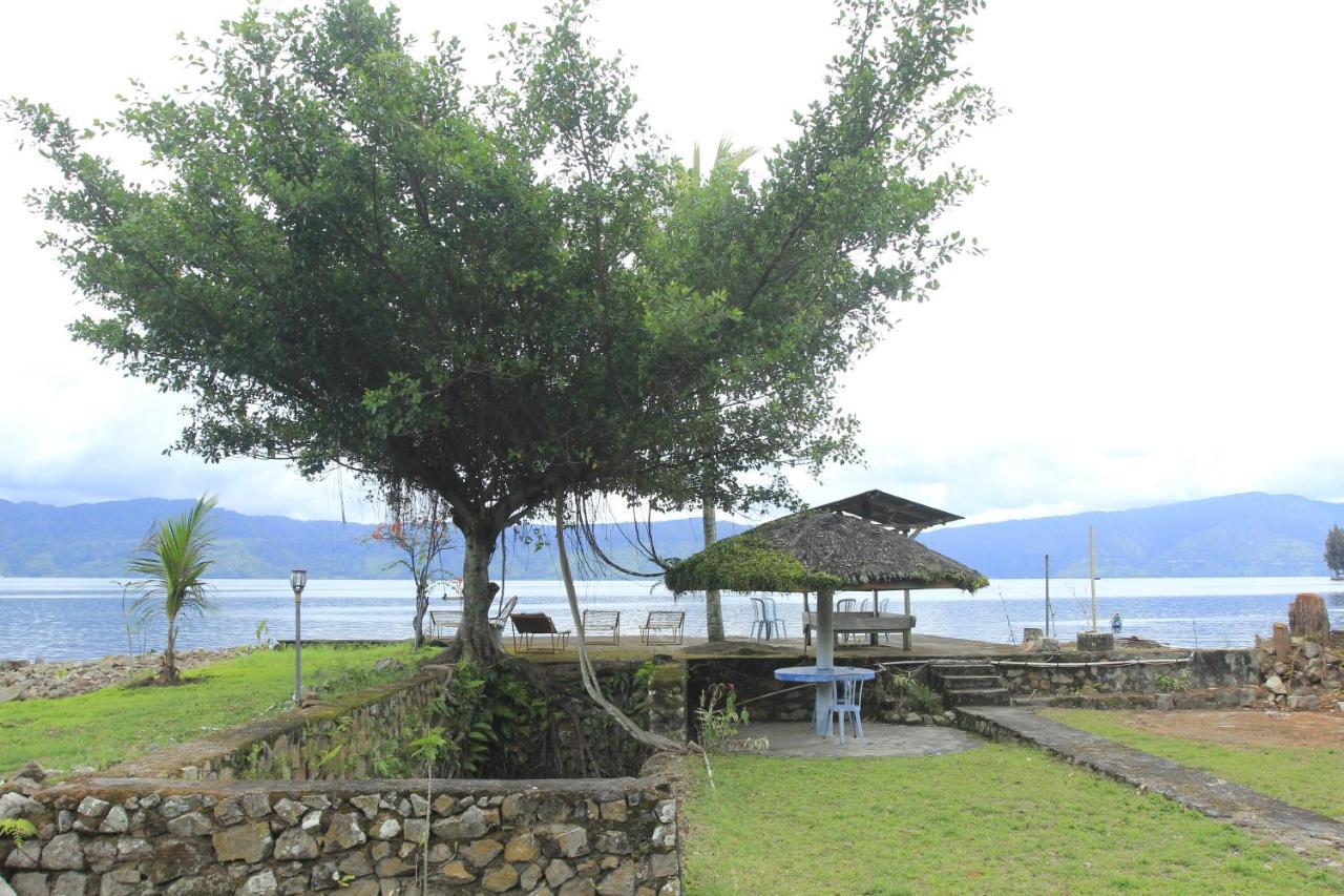 Sony Cottage Samosir Island Buitenkant foto